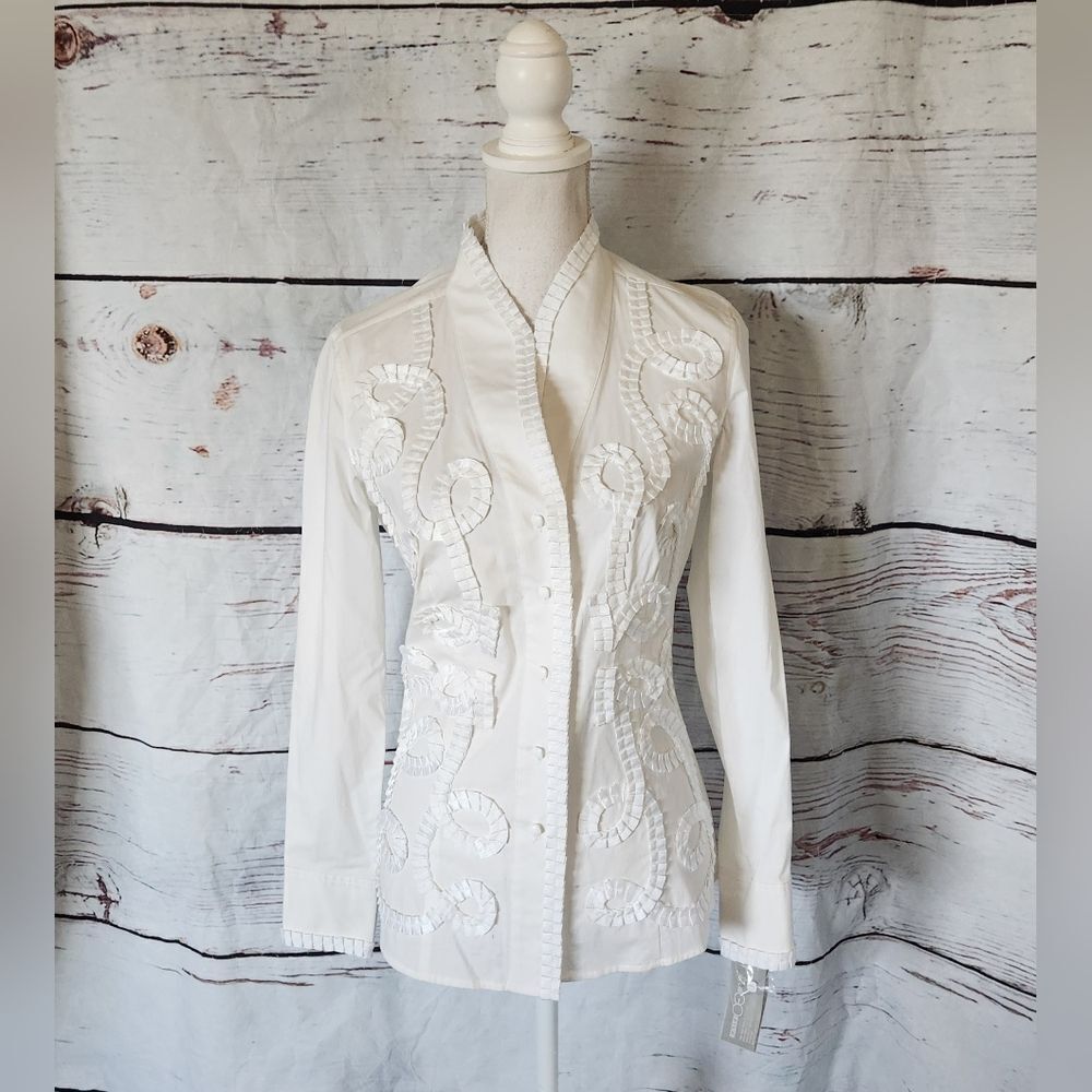 Go Silk Ribbon Applique Button Front Blouse Size Small NWT